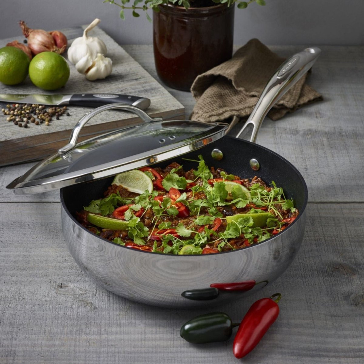 SCANPAN UK SCANPAN HaptIQ 28cm Saute Pan